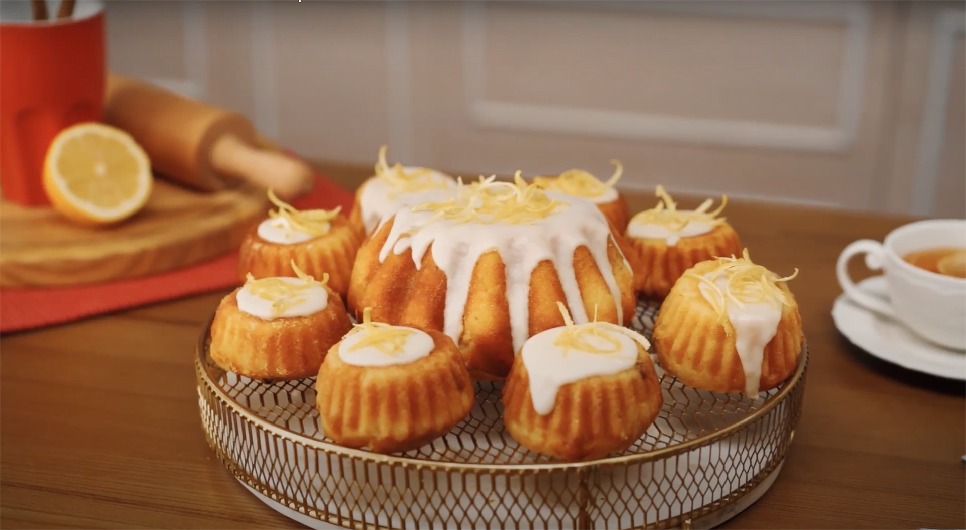 Ароматна ромова баба з цукровою помадкою