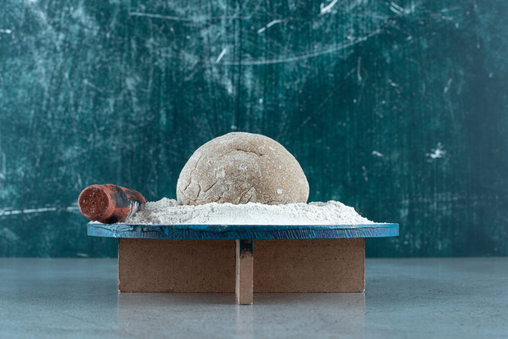 Переваги зберігання дріжджового тіста в холодильнику