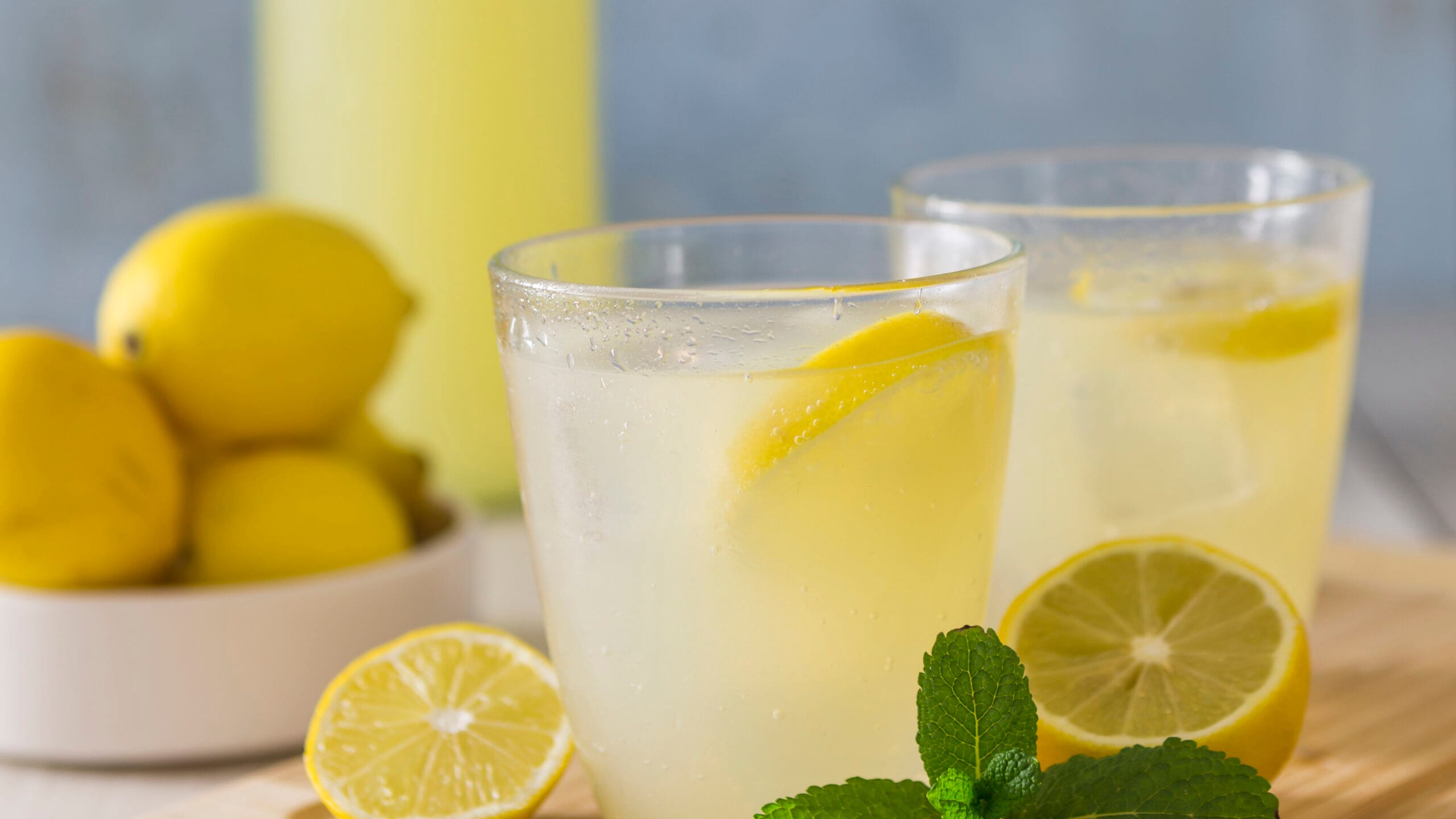 Квас з лимоном