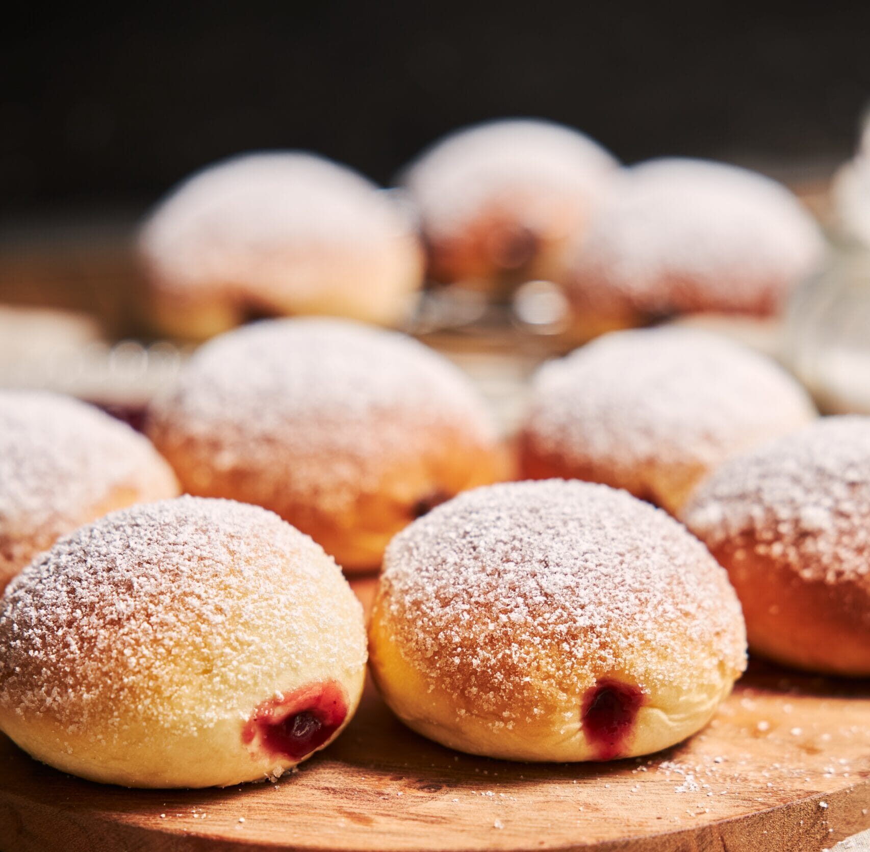 Пампухи з вишнями